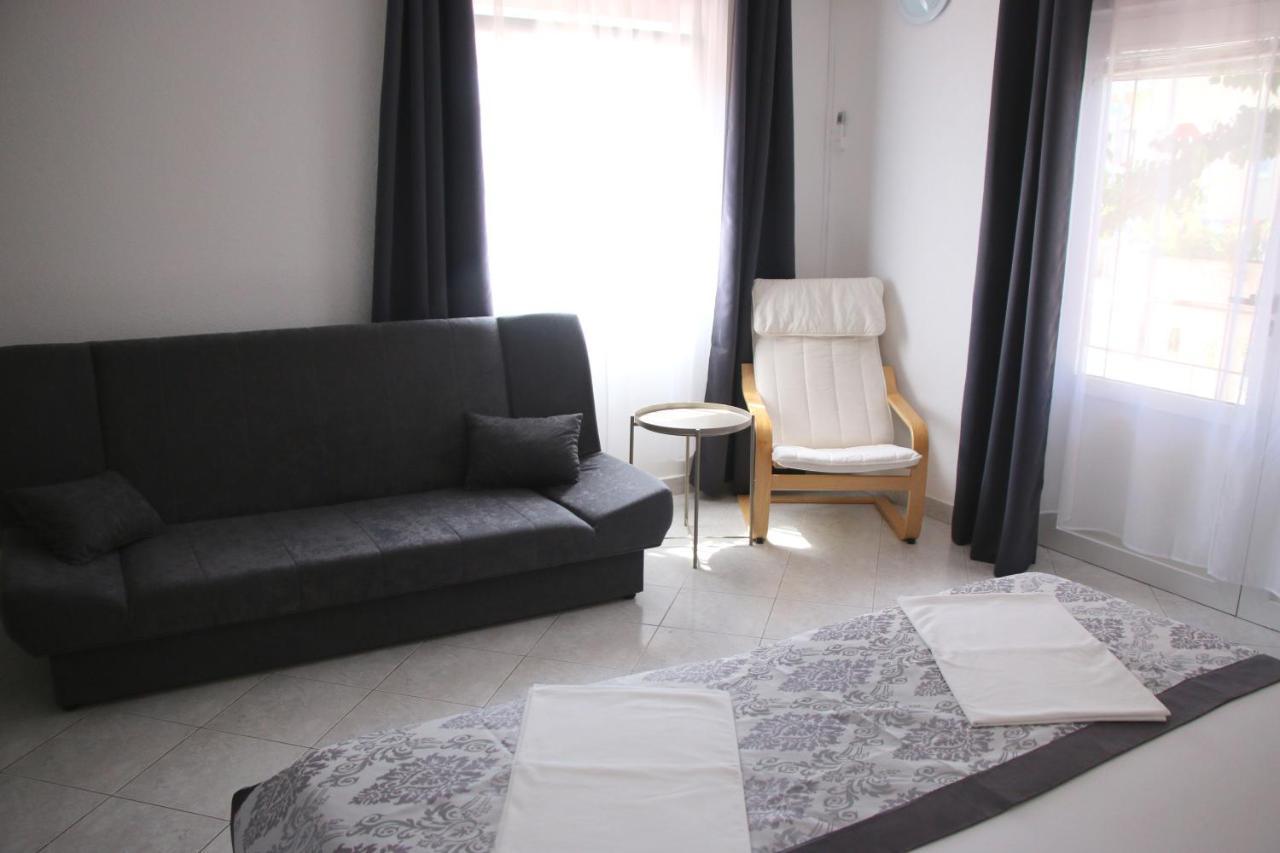 Apartments Gavric Trogir Exterior photo