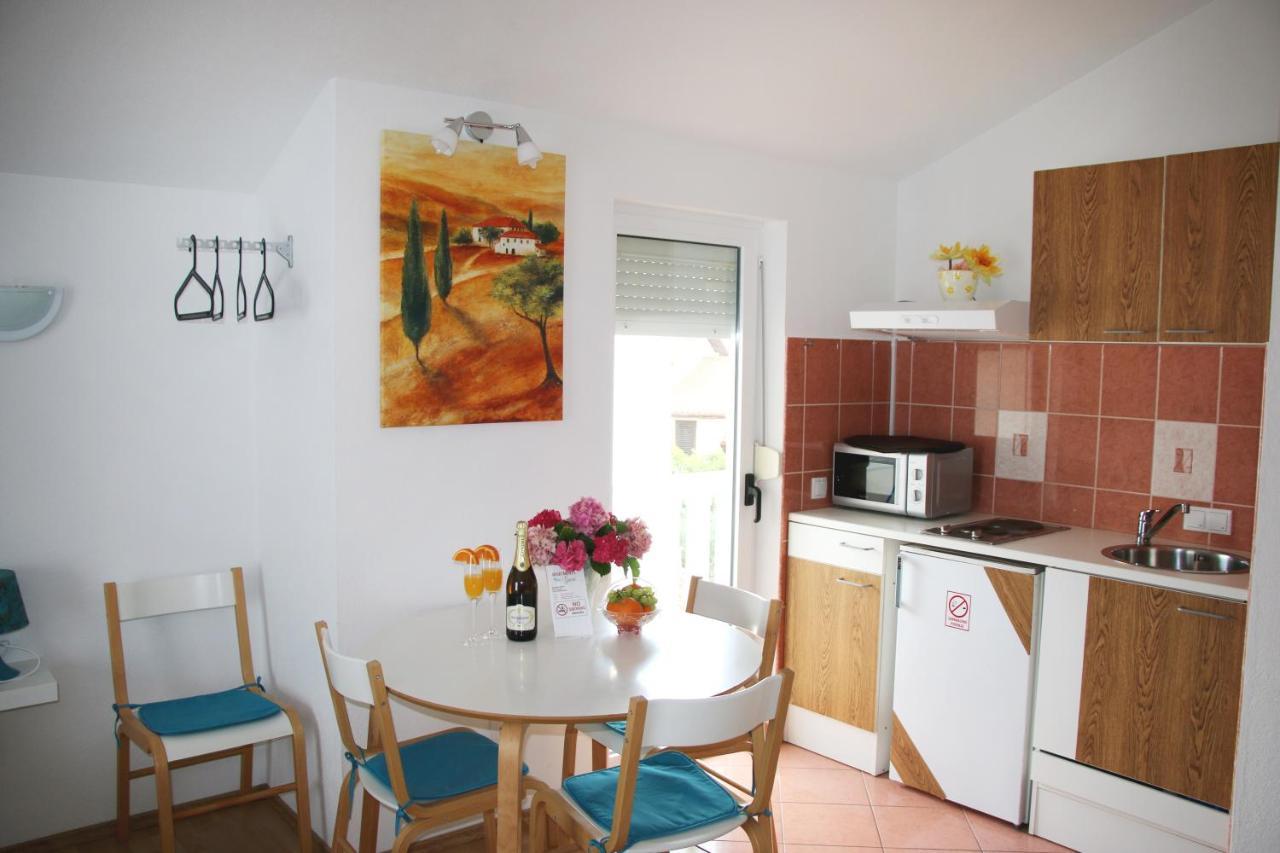 Apartments Gavric Trogir Exterior photo